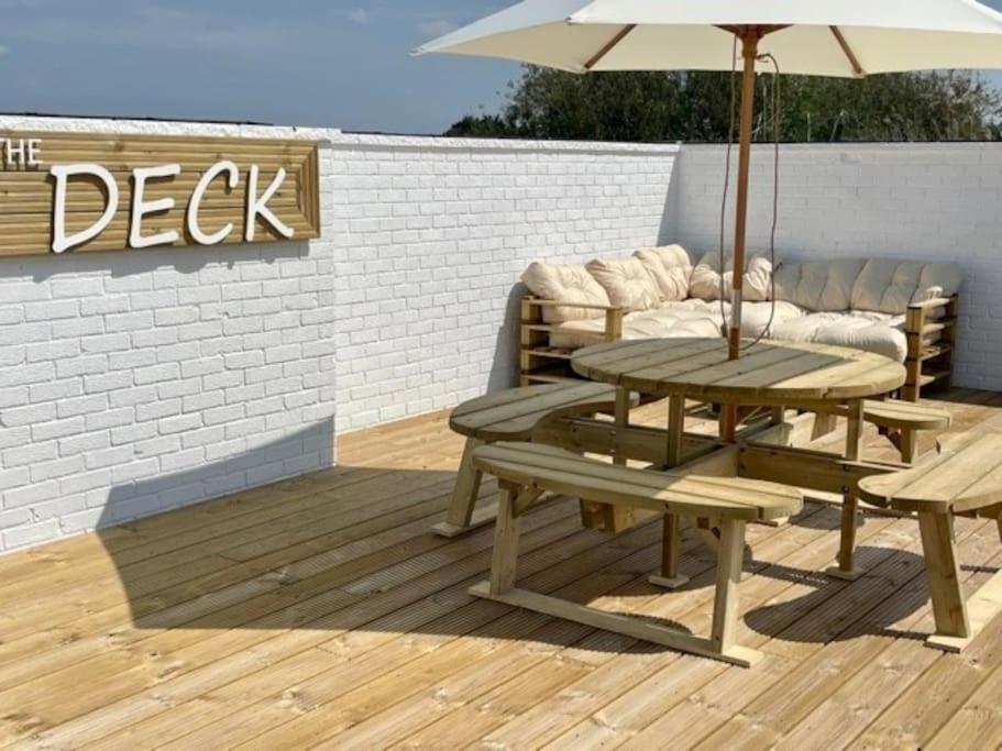 Beautiful Chalet, 18 Cordova, Selsey Country Club 외부 사진
